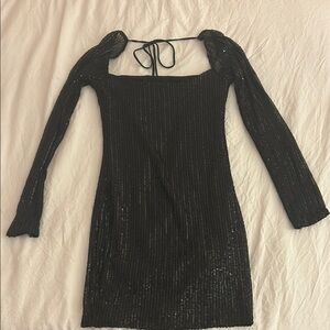 Lucy in the sky Sequin Square Neck Bodycon Dress in Black